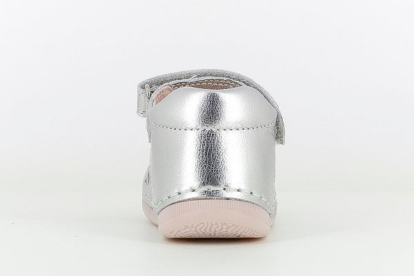 Pablosky Kids Silver Leather First Steps Girls Sandal - 090650