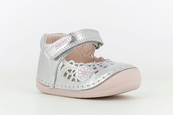 Pablosky Kids Silver Leather First Steps Girls Sandal - 090650