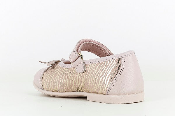 Pablosky Kids Pink Metallic Leather MJ Bow Shoe - 094078