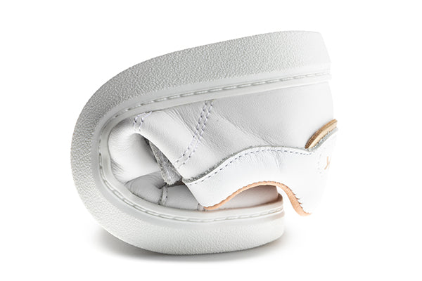 Pablosky Kids White/Gold Leather Sneaker - 200800