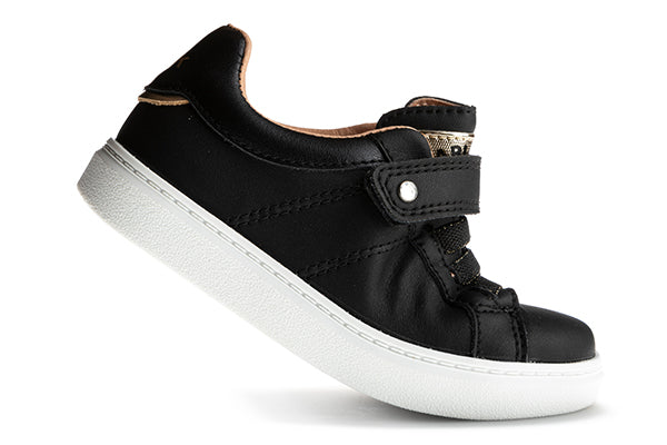 Pablosky Kids Black/Gold Girls Leather Sneaker - 200810