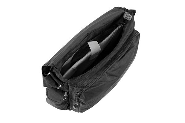 J World Thomas Laptop Messenger Bag BB-16P, Black