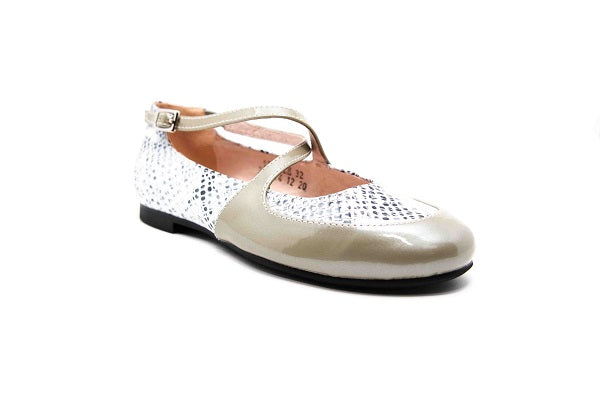 Venettini Girls 55-Dale Grey & White Patent Leather Flat Shoe