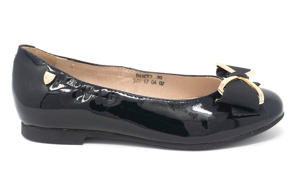 Venettini Girls 55-Darcy 2 Black Patent Grain Flat Shoe with Bow