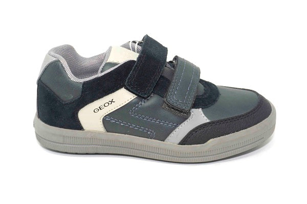 Geox Jr Arzach, Boys Dark Grey & Black Velcro Sneaker