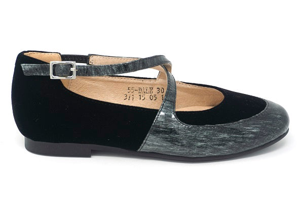 Venettini Girls 55-Dale Black Brush Velvet Leather Strap Shoe