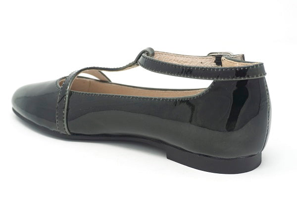 Venettini Gilrls 55-Ayden Grey Pull Patent Leather T-Strap Shoe