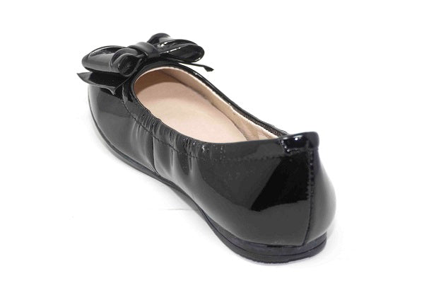 Venettini Girls 55-Ivana Black Gloss Leather Flat Shoe with Bow