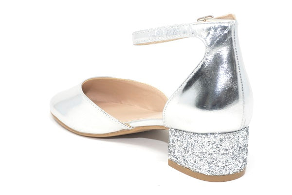 Aldo Girls Qerallan Silver Synthetic Shiny Shoe