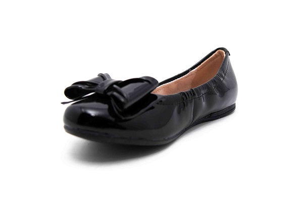 Venettini Girls 55-Ivana Black Patent Leather Flat Shoe