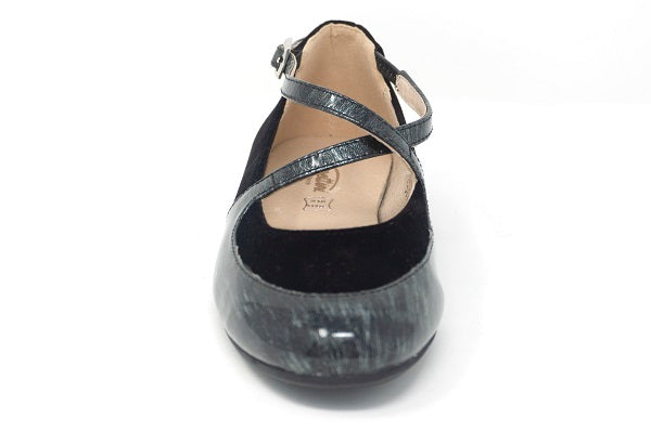 Venettini Girls 55-Dale Black Brush Velvet Leather Strap Shoe