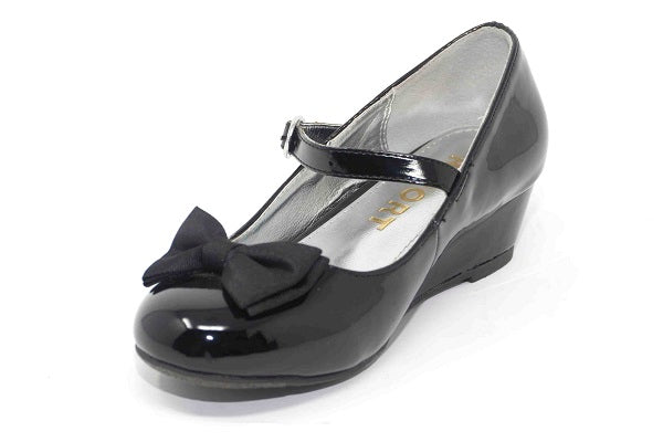 Report Girls Inara Black Patent Mary Jane Shoe