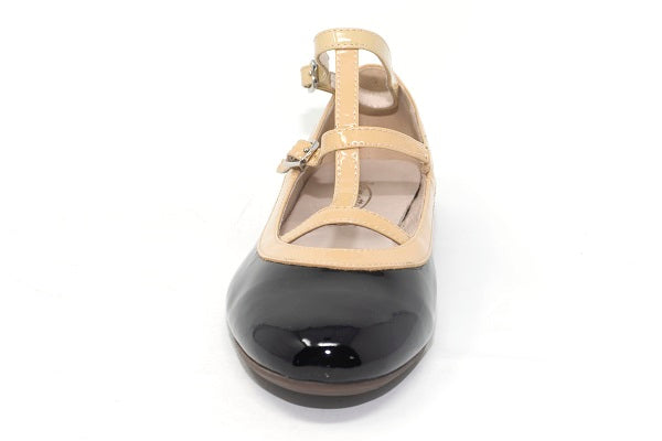 Venettini Girls 55-Jullian Black & Sand Patent Leather Flat Shoe