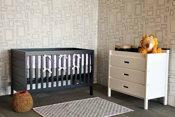 Baby Mod Modena 3-in-1 Crib in Navy