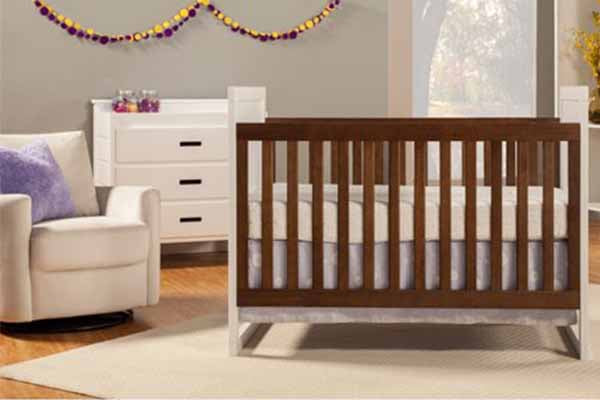 Baby Mod Modena Mod Two Tone 2-in-1 Convertible Crib White and Walnut