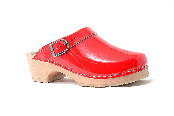 Hanna Andersson Classic Red Swedish Girls Clogs