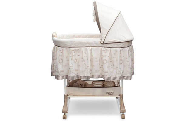 Delta Children Rocking Bassinet, Play Time Jungle