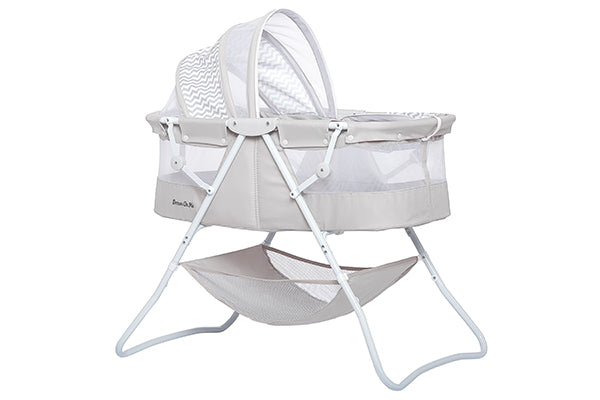 Dream On Me Karley Bassinet in Grey