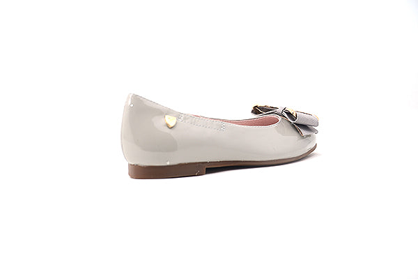 Venettini Girls 55-Darcy 3 Light Grey Patent Leather Flat Shoe