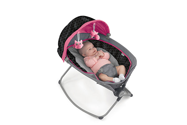 Urbini Nesti 4-in-1 Playard, Pink