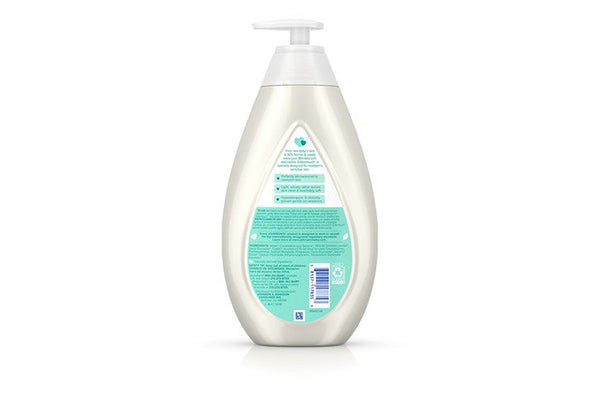 Johnson's CottonTouch Newborn Baby Wash & Shampoo, Made with Real Cotton, 27.1 fl. Oz (800ml)